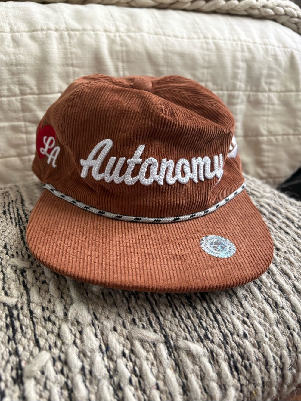 NWT Autonomy love LA Corduroy Rope-Trim Cap - Rust Brown